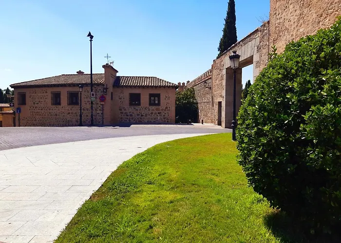 Chalet: Casa de Bisagra