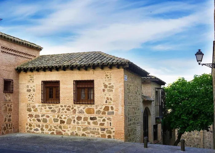 Chalet: Casa de Bisagra